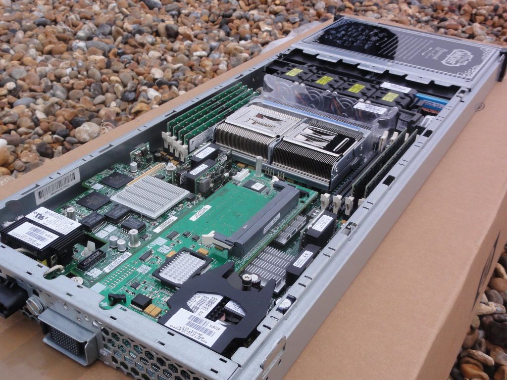 Server motherboards: high-performance computing and efficient&nbsp;multitasking